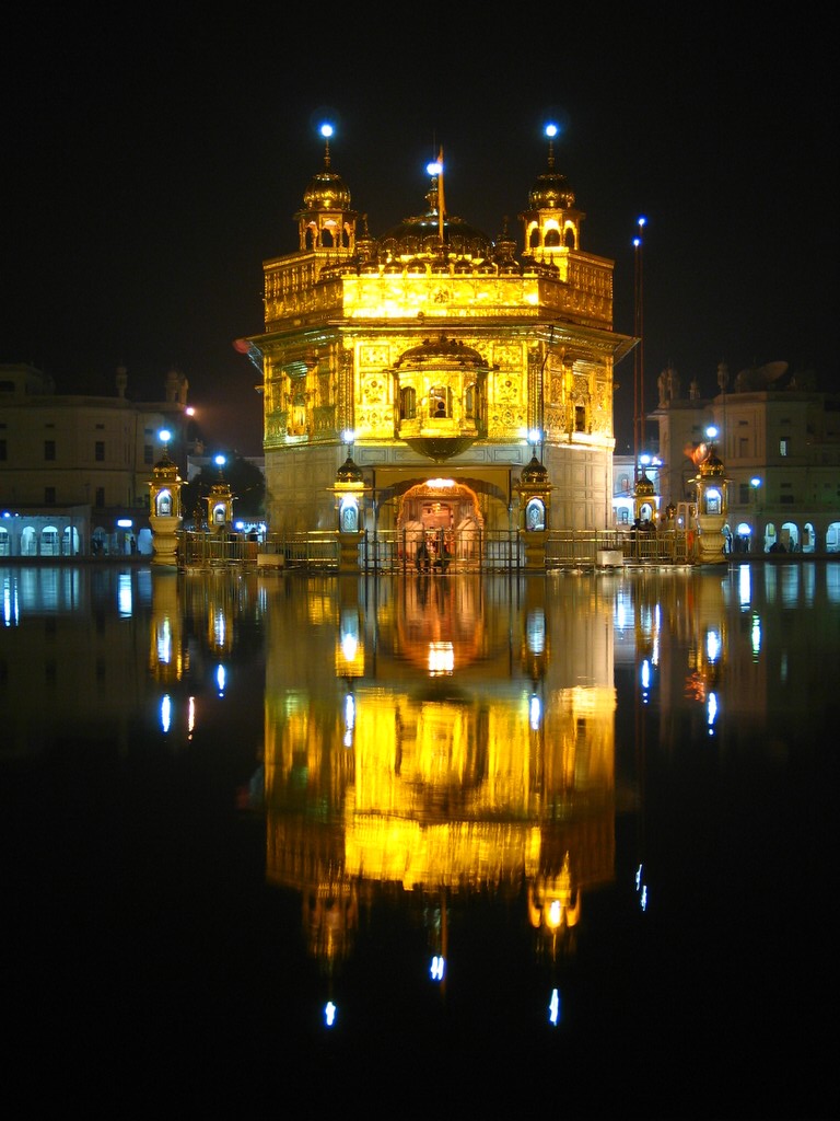 Golden Temple at Night